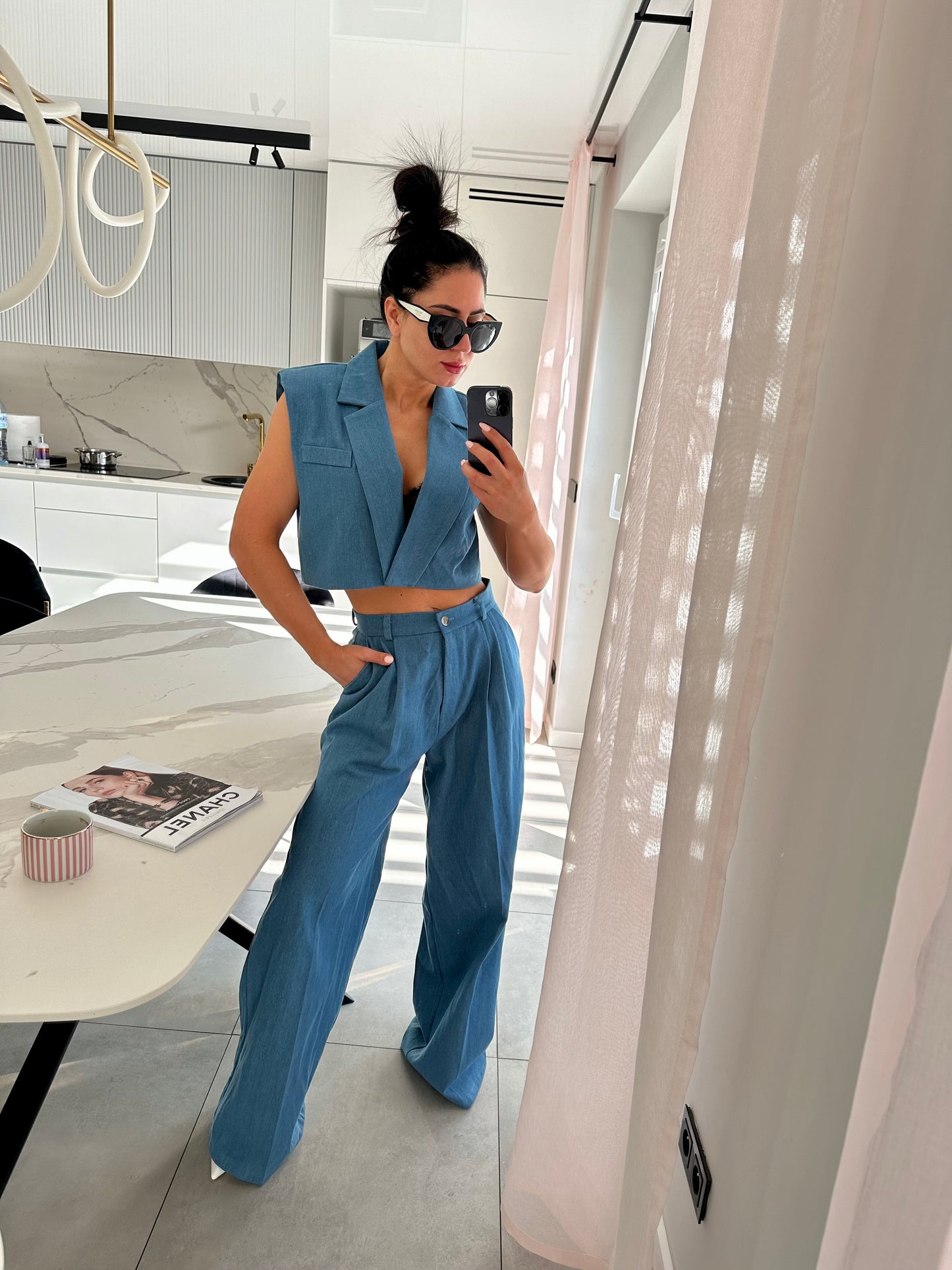 Komplet Belluci z kamizelką - ciemny jeans