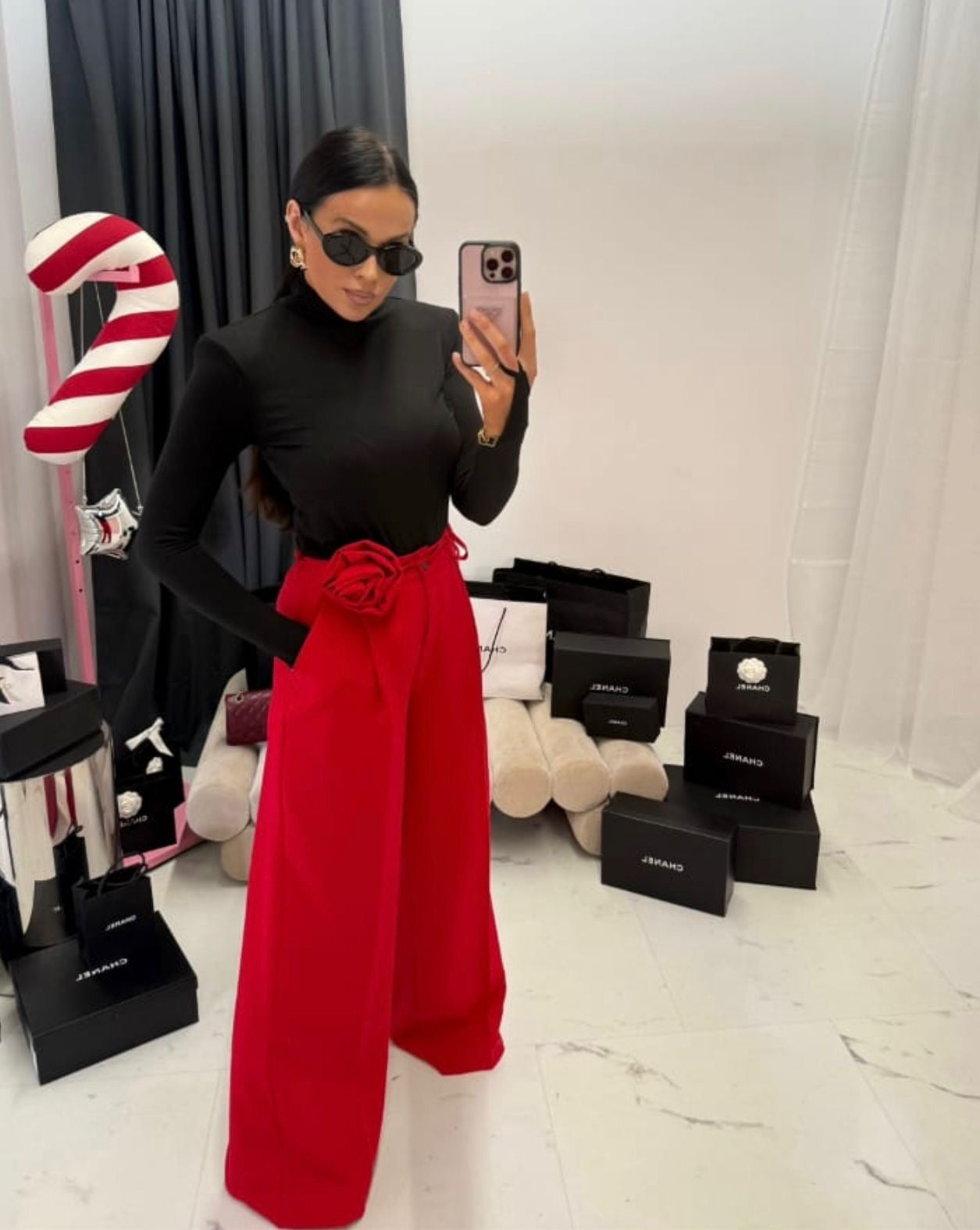 Spodnie z różą La Milla - czerwony